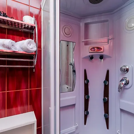 Aura - Comfort E With Shared Swimming Pool Apartment