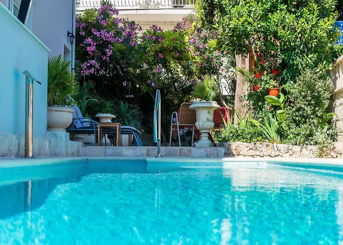 Aura - Comfort 6 With Shared Swimming Pool Dubrovnik