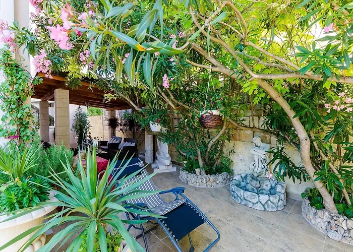 Apartment Aura - Comfort 6 With Shared Swimming Pool Dubrovnik