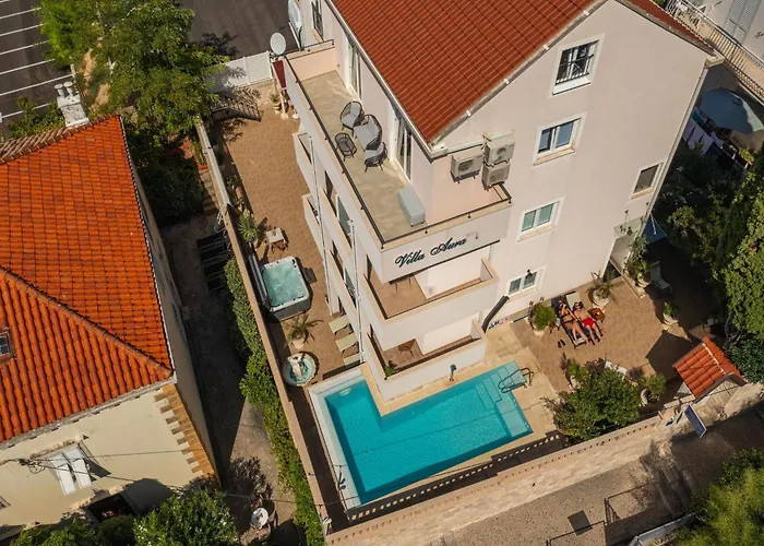 Apartment Aura - Comfort 6 With Shared Swimming Pool *