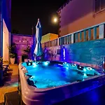 Aura - Comfort 6 With Shared Swimming Pool Appartamento Ragusa