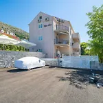 Aura - Comfort 6 With Shared Swimming Pool * Dubrovnik